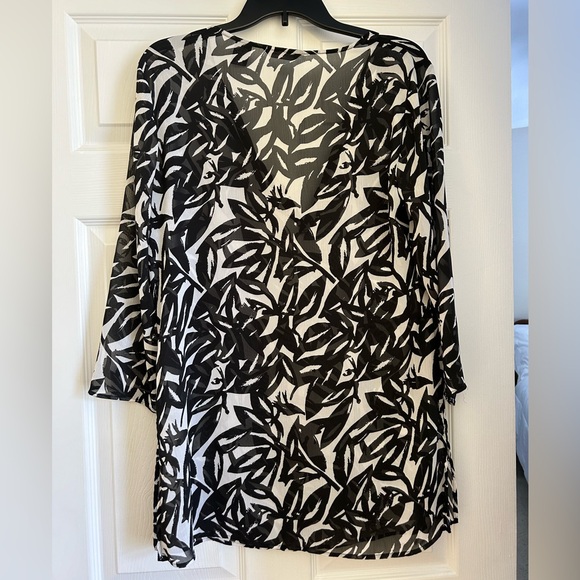 New York & Company Other - New York & Company cover up; Polyester; Size Medium; V-neck